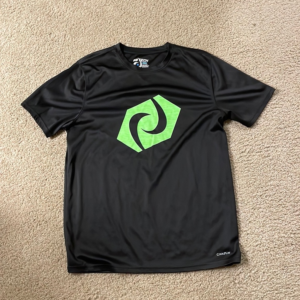 Black Medium SB Tech CoolPlay shirt